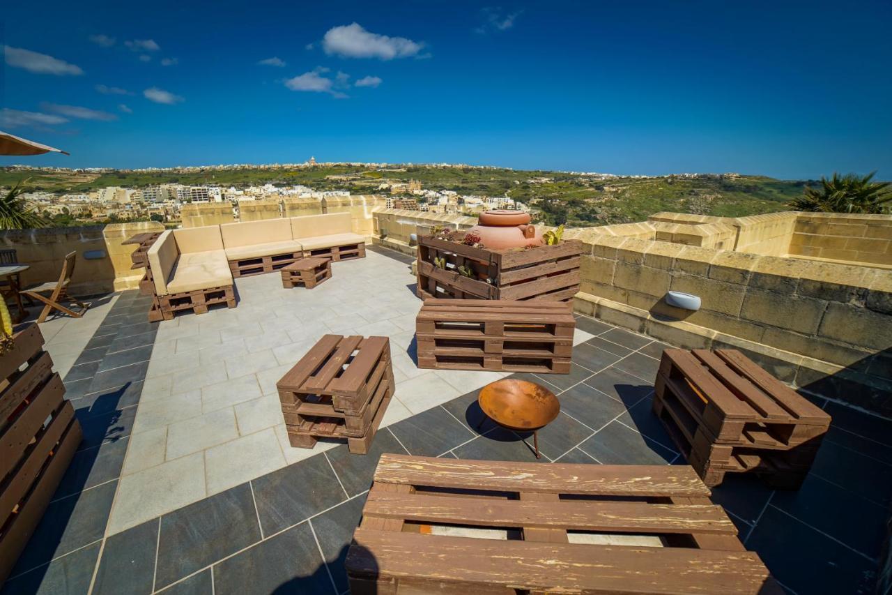 Mgarr Getawaynpetto Private Duplex Maisonette With Jacuzzi Hot Tub المظهر الخارجي الصورة